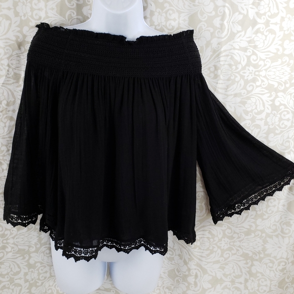 Zara Tops - Zara Gauze Off The Shoulder Black Top Size Small